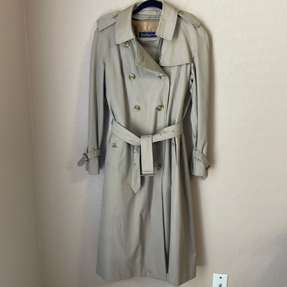 ❤️Vintage Burberrys’ Women’s Trench Coat